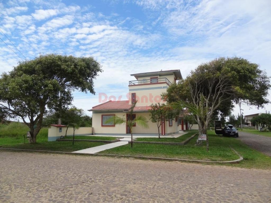 Casa 3 Dormitórios
