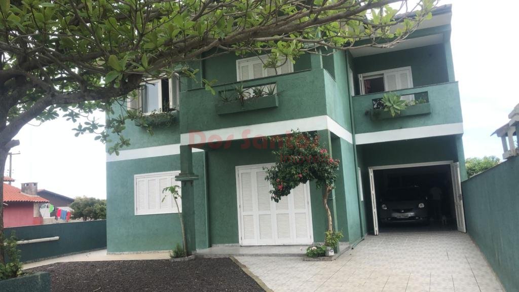 Sobrado 4 Dormitórios