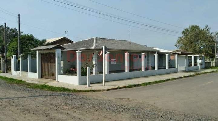 Casa 3 Dormitórios