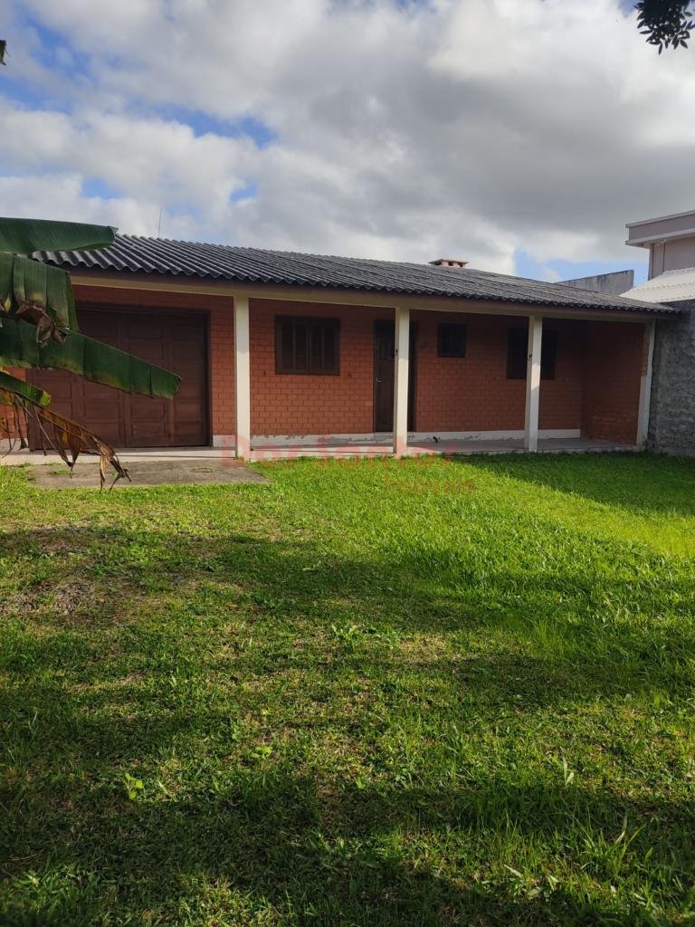 Casa 3 Dormitórios