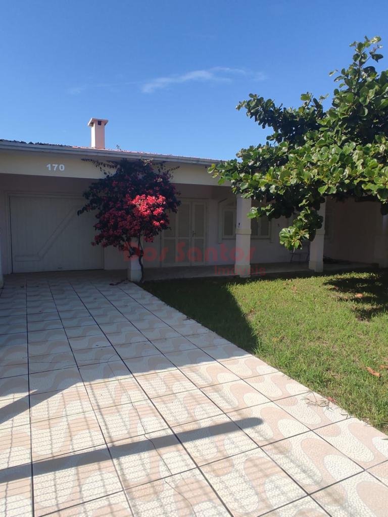 Casa 3 Dormitórios