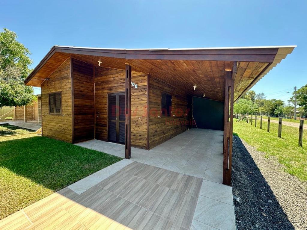 Casa 3 Dormitórios