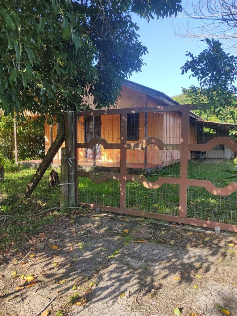 Casa 2 Dormitórios